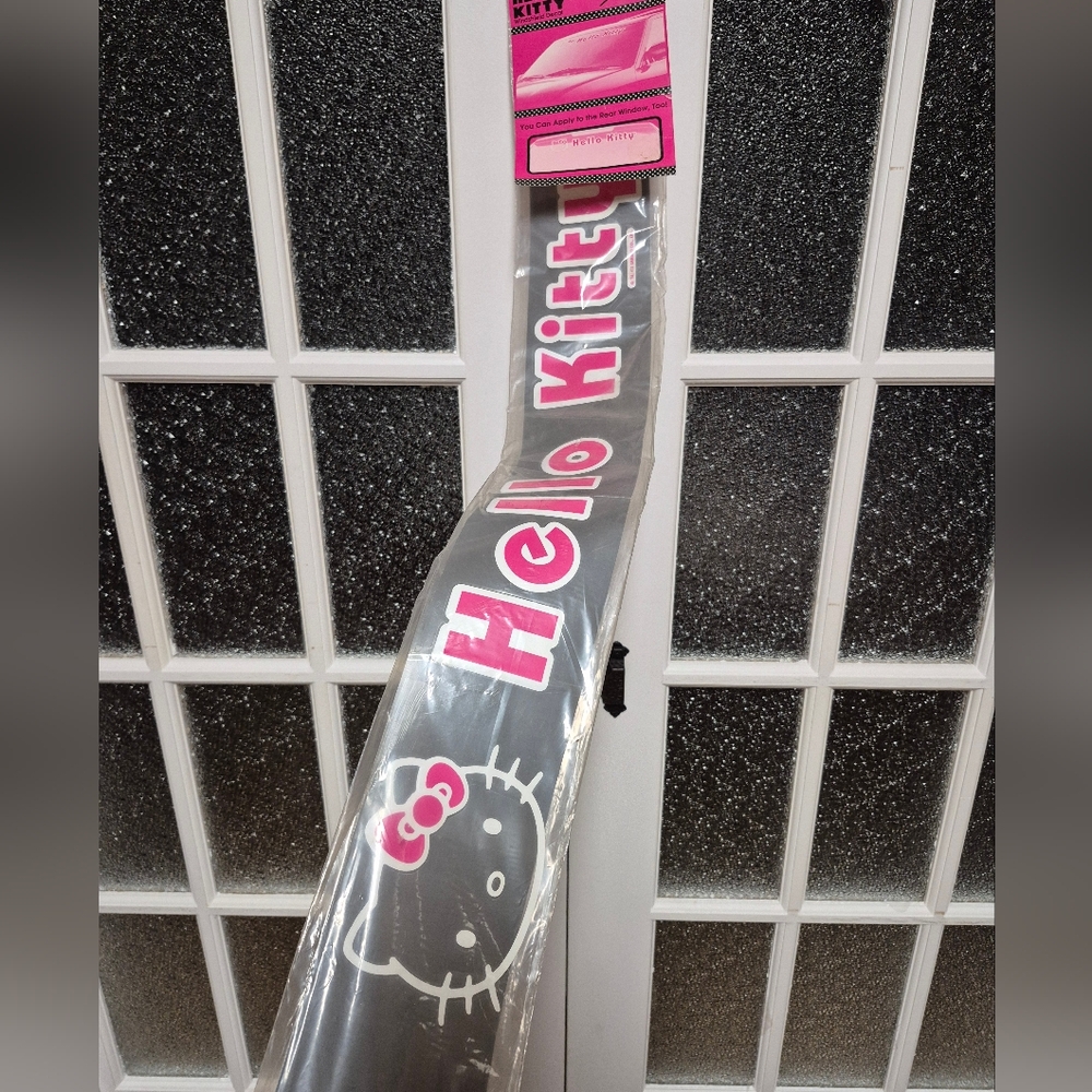 Hello Kitty Car Window Decal Windshield - Picture 2 of 5